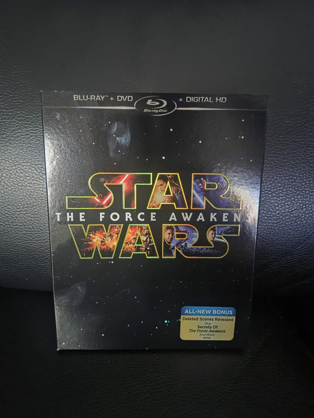 Disney Star Wars The Force Awakens Blu-ray + DVD + Digital HD Special Edition
